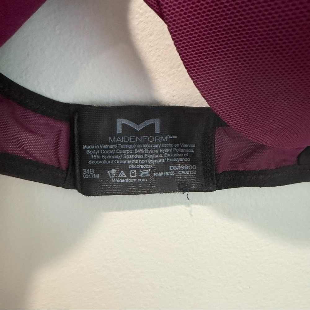 Maidenform Burgundy and Black Bra - Picture 3 of 3